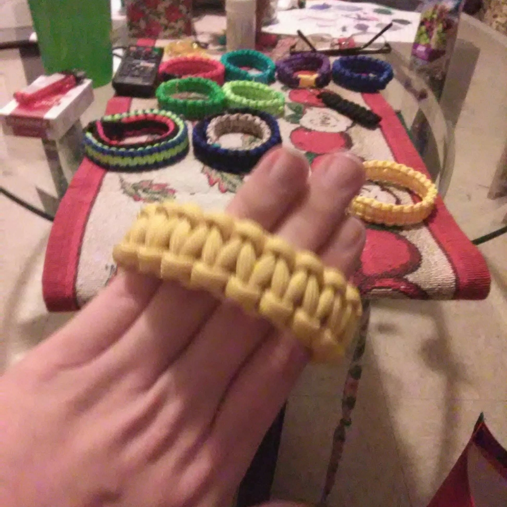 Parachute bracelets - Picture 11 of 16